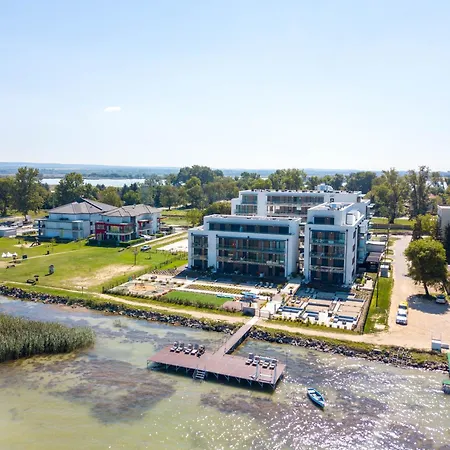 Lakeview Apartamento